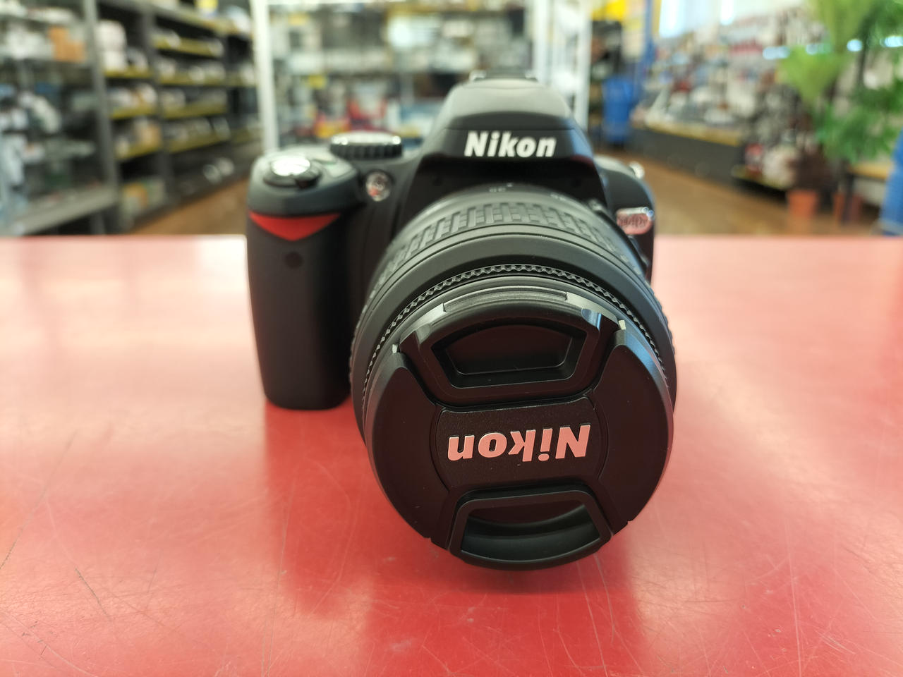 【ジャンク品】Nikon デジタル一眼レフカメラ Yahoo!オークション -「ジャンク品」(ニコン) (デジタル一眼)の