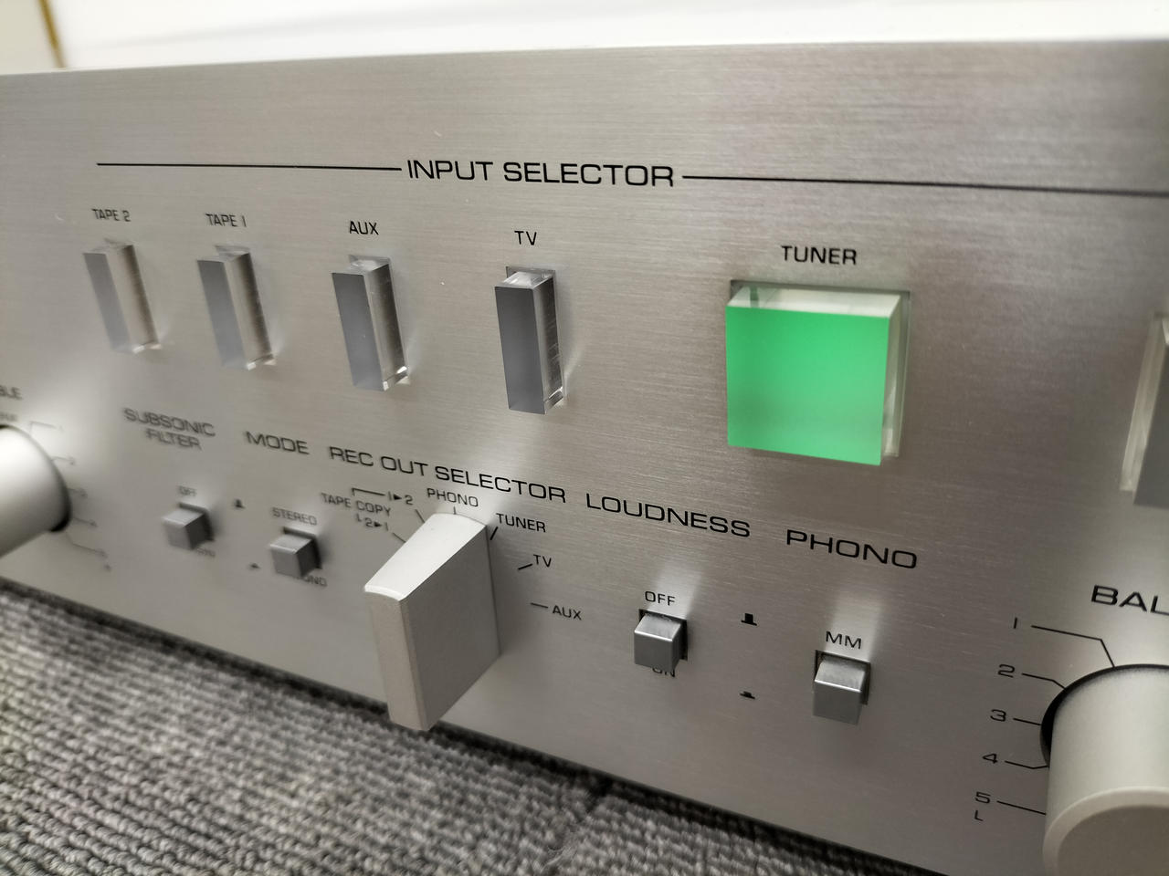 YAMAHA NATURALSOUNDSTEREOAMPLIFIER CA-RI