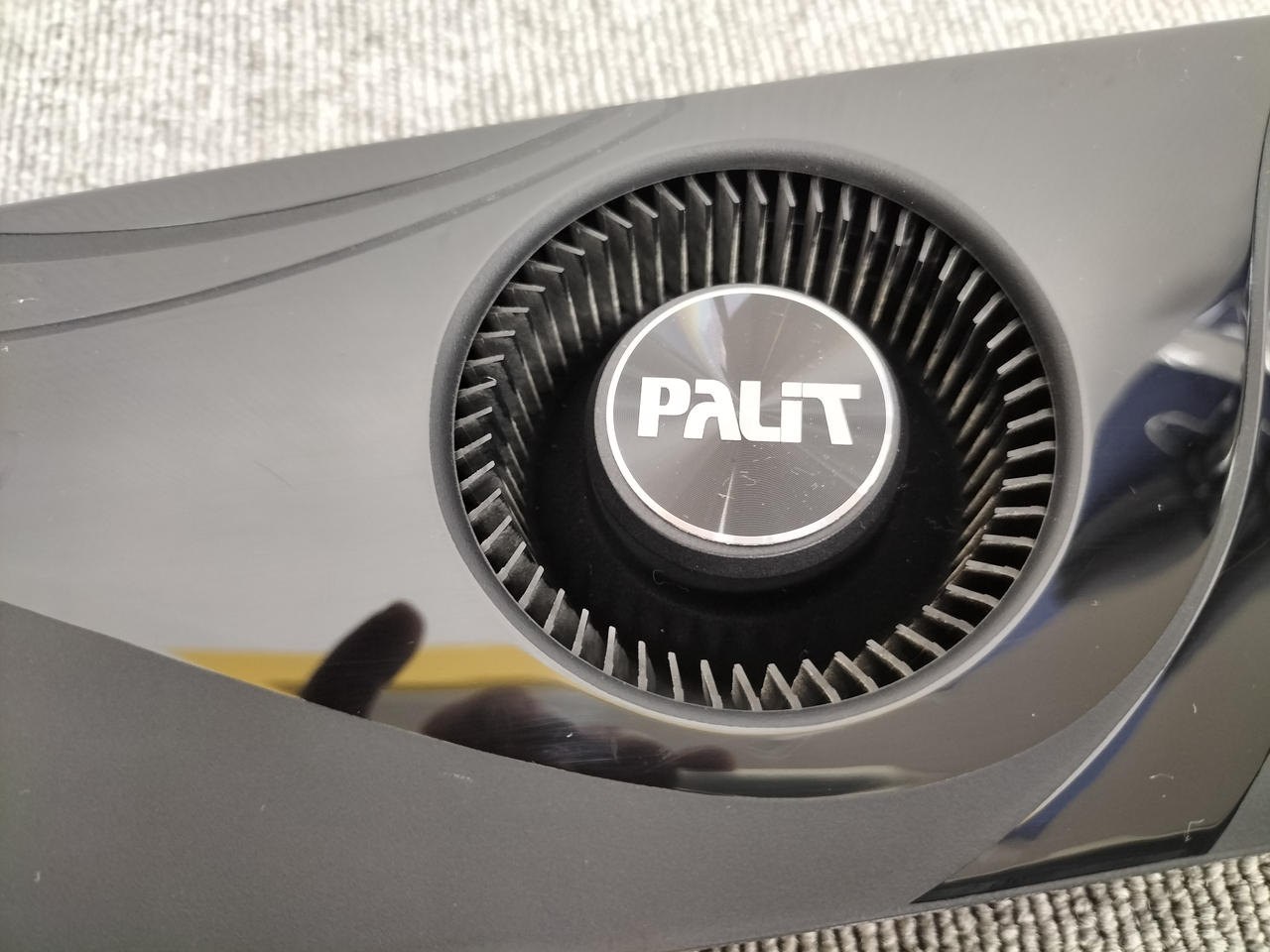 PALIT|グラフィックボード|【ハードオフ公式通販】オフモール