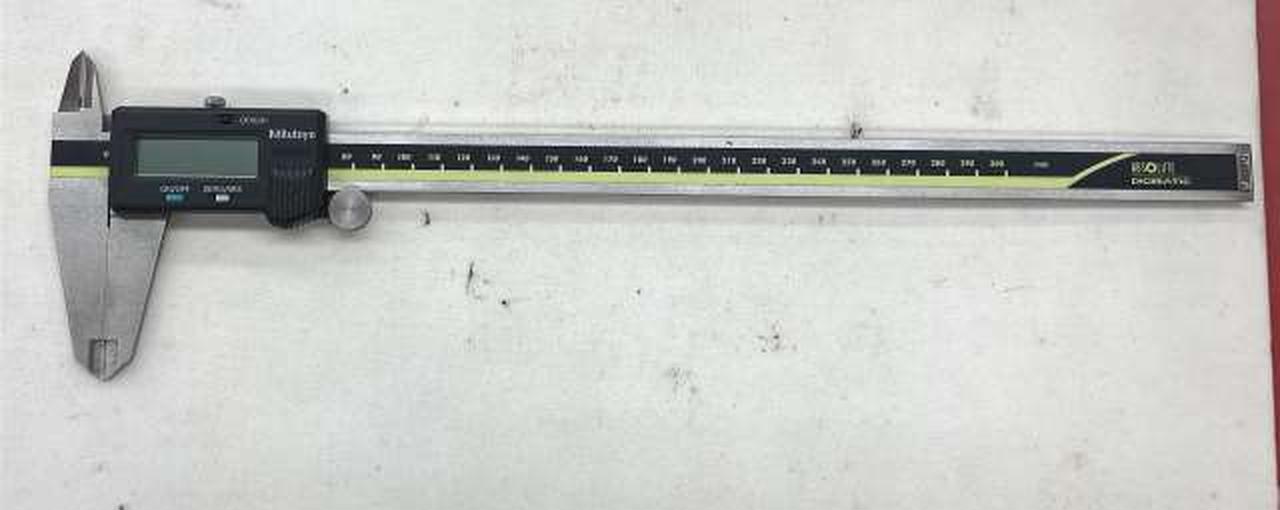 ミツトヨ　ノギス　まとめ売り デジタルノギス（外側測定面超硬合金チップ付き） 200mm CD