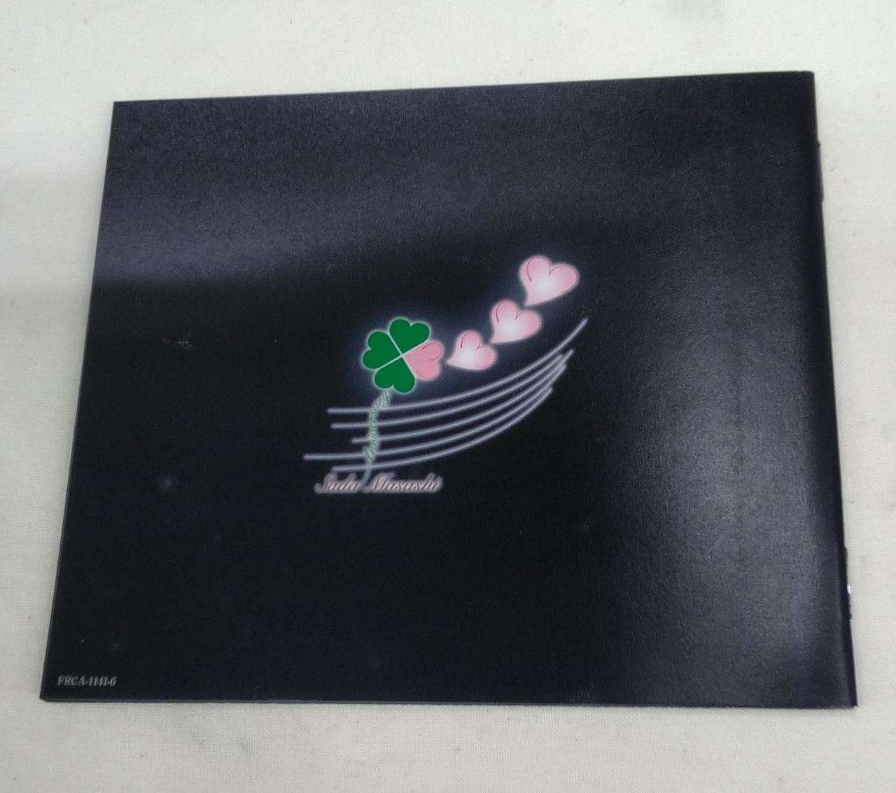 歌詞カードに若干汚れあります