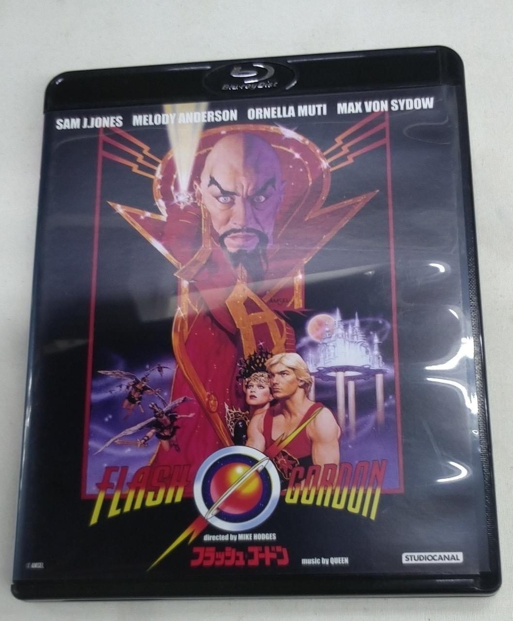 背表紙が色褪せてます