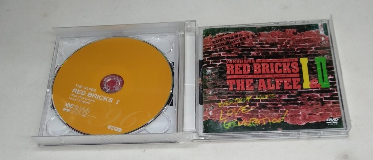 ディスクに小さいキズあります