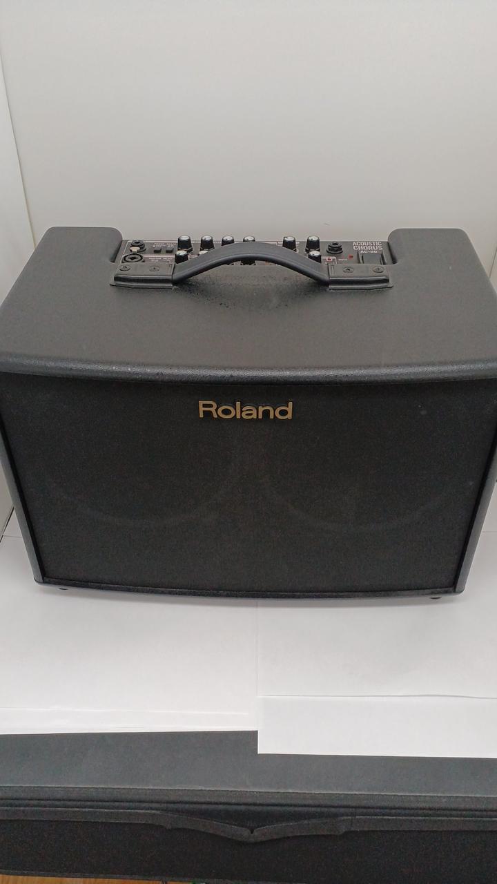 ローランド　Roland AC-90A エレアコ用　ギターアンプ Roland 【現物画像】AC90 Acoustic Chorus エレアコ用アンプ