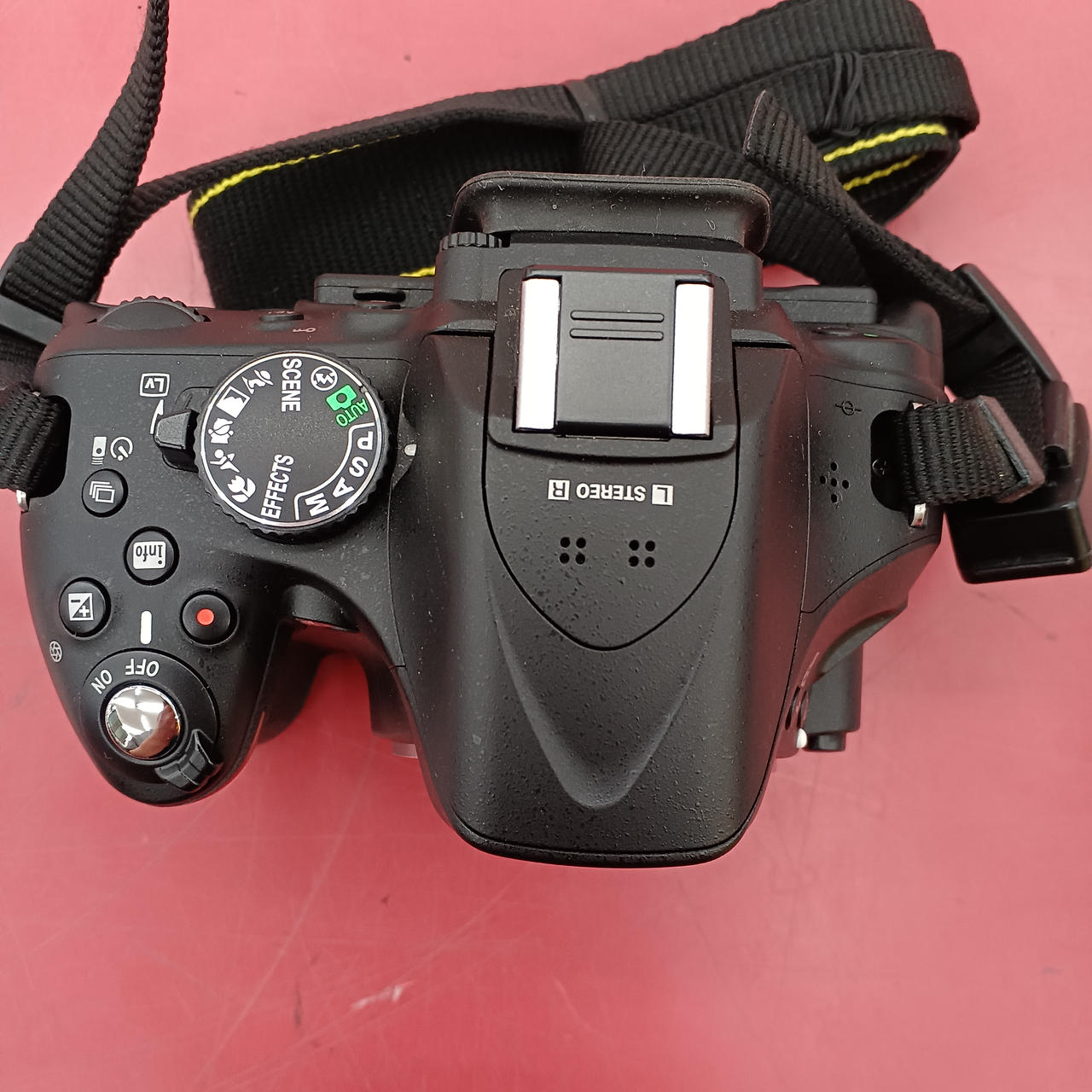 ニコン　D5200 一眼レフ　ジャンク品 Nikon ニコン D5200 ジャンク レンズ