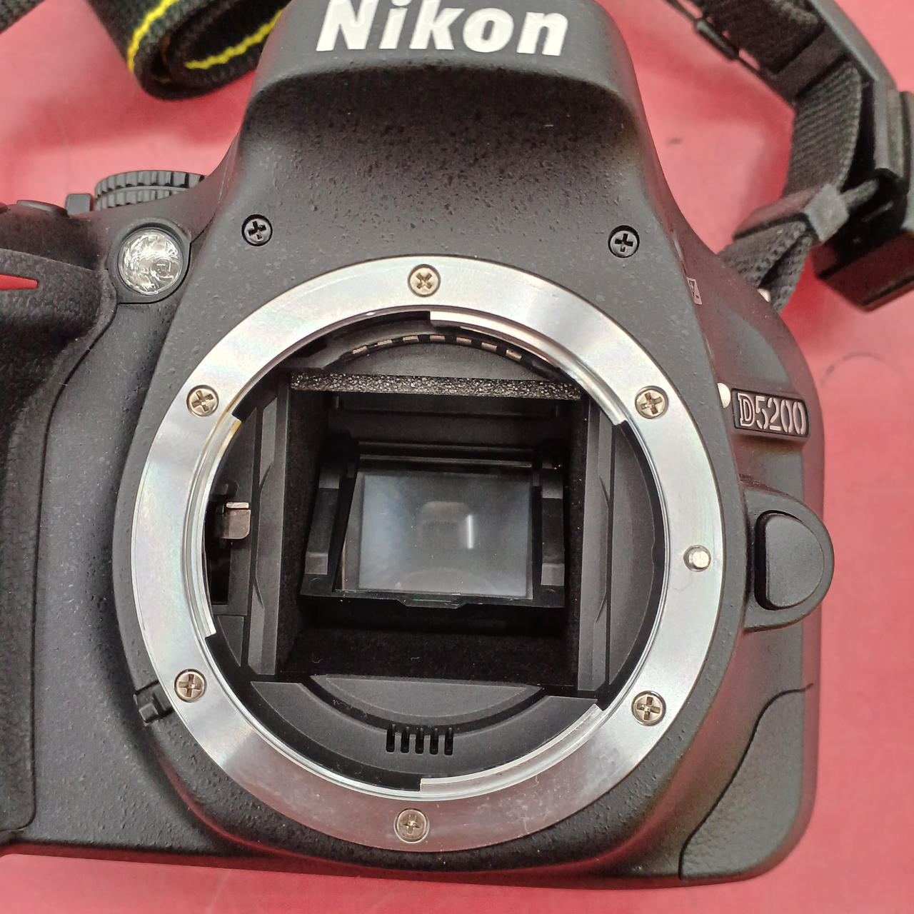 専用　Nikon ニコンD5200デジタル一眼レフカメラ ボディ#196p Amazon | Nikon デジタル一眼レフカメラ D5200 レンズキット AF