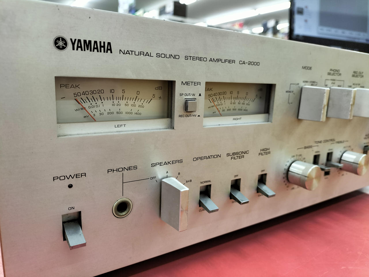 M6340 YAMAHA ヤマハ プリメインアンプ CA-2000 ジャンク品 M6340 YAMAHA ヤマハ プリメインアンプ CA-2000 ジャンク品 CA