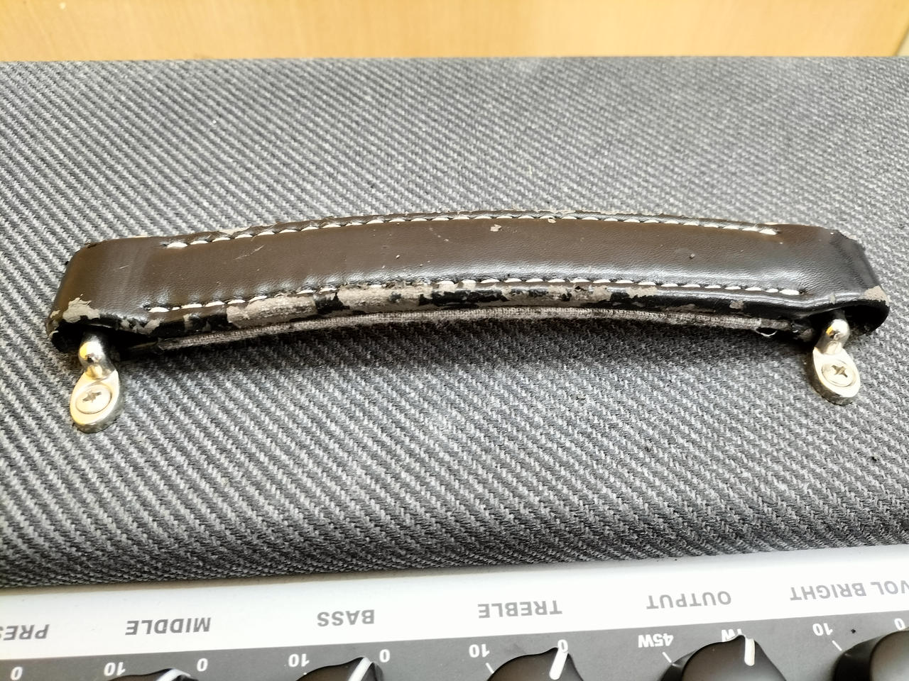 持ち手に劣化がみられます