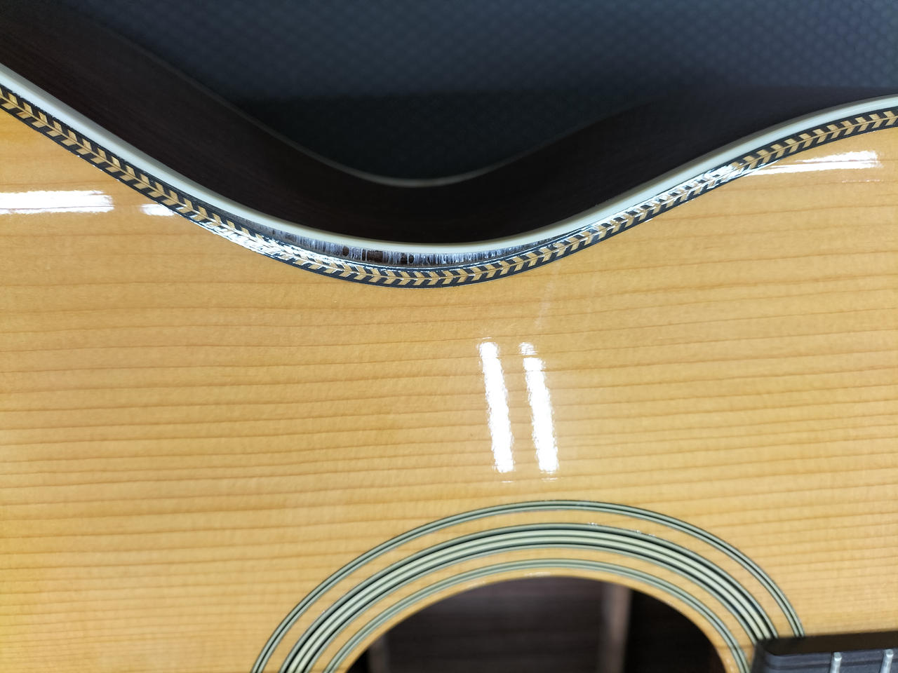 バインディング剥がれあります