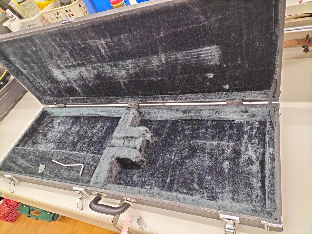 ハードケース、アーム付属