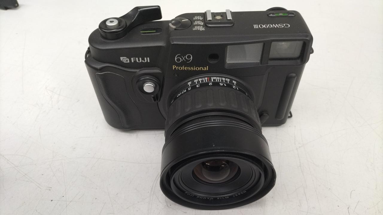 FUJI 6x9 Professional 中判フィルムカメラ FUJIFILM（フジフイルム）GW690シリーズサンライズカメラ公式