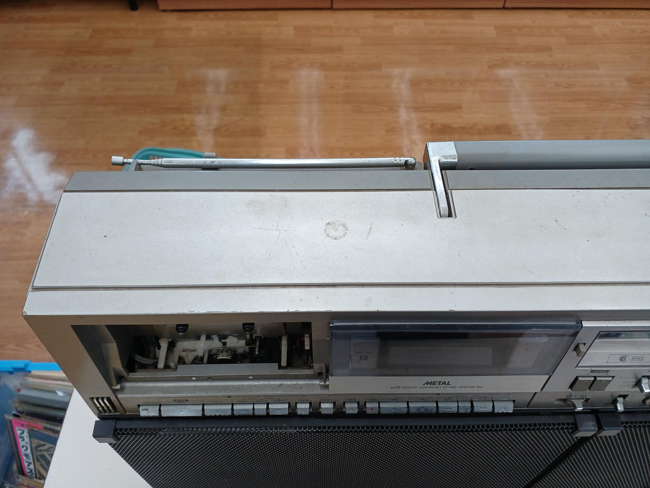 SHARP GF-909 ラジカセ SHARP GF-909 大型ダブルカセットラジカセ THE SEARCHER-Wをお
