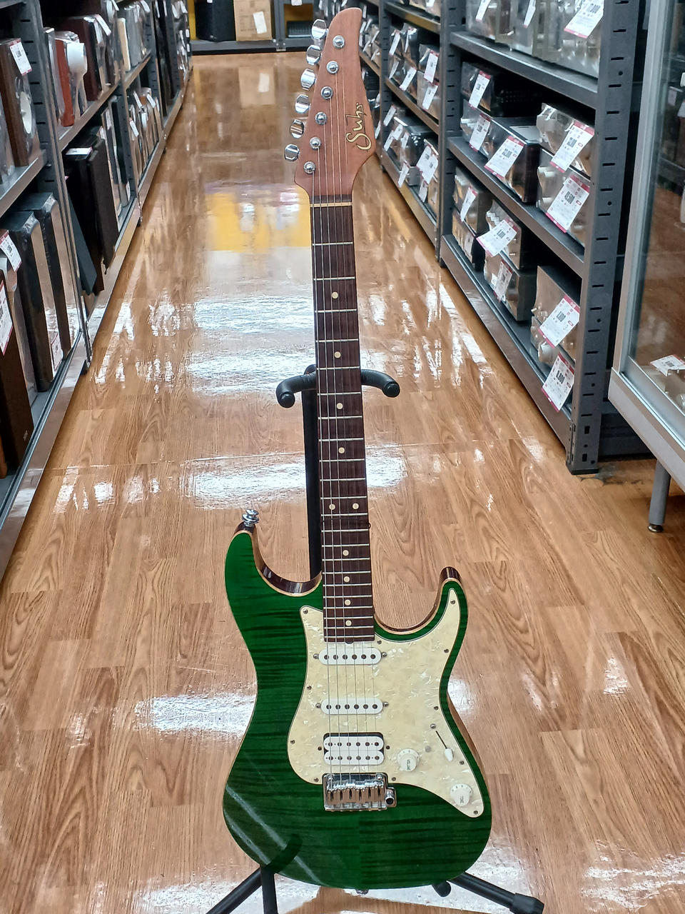 最終値下げ‼️Suhr コピーモデル　　美品エレキギター MODERN（取扱終了製品） | Okada-International