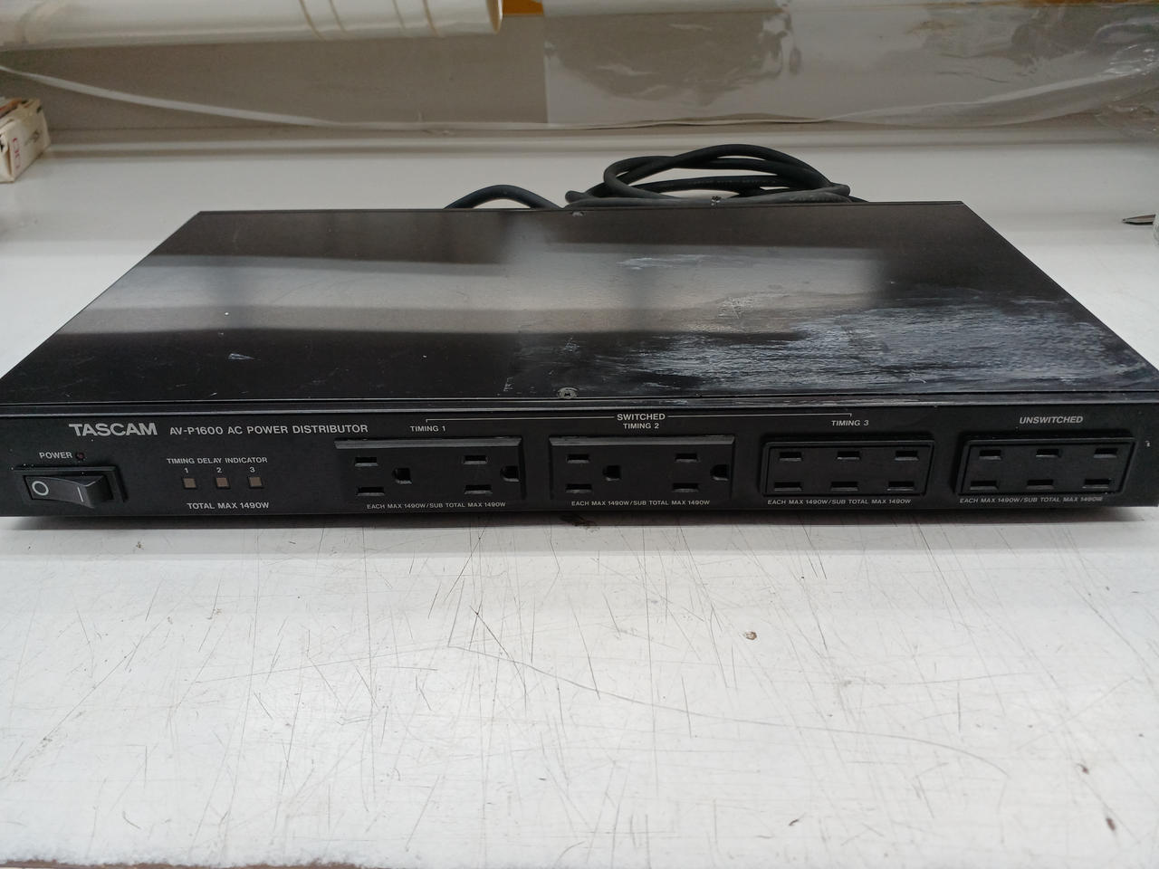 配信機器・PA機器・レコーディング機器 TASCAM AV-P1600 AC POWER DISTRIBUTOR TASCAM AV-P1600 | VIVID Online Shop