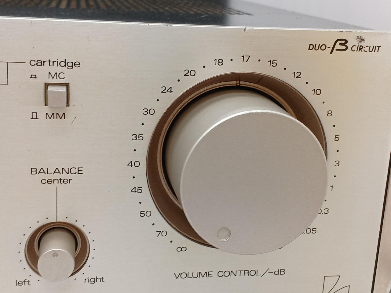 LUXMAN L-400プリメインアンプ 872e969237d525f6b9571b58e03221