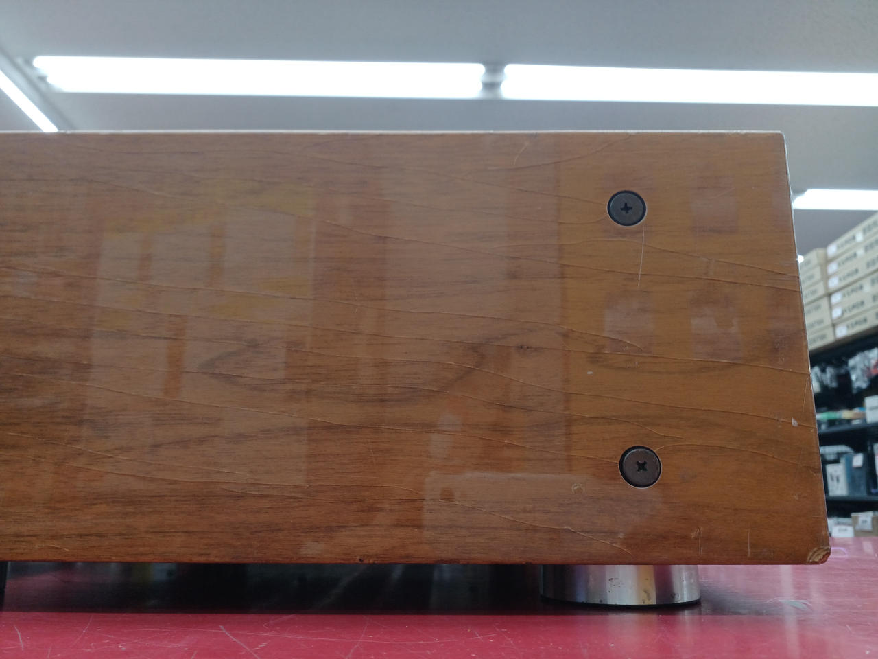 木目パネルヒビ