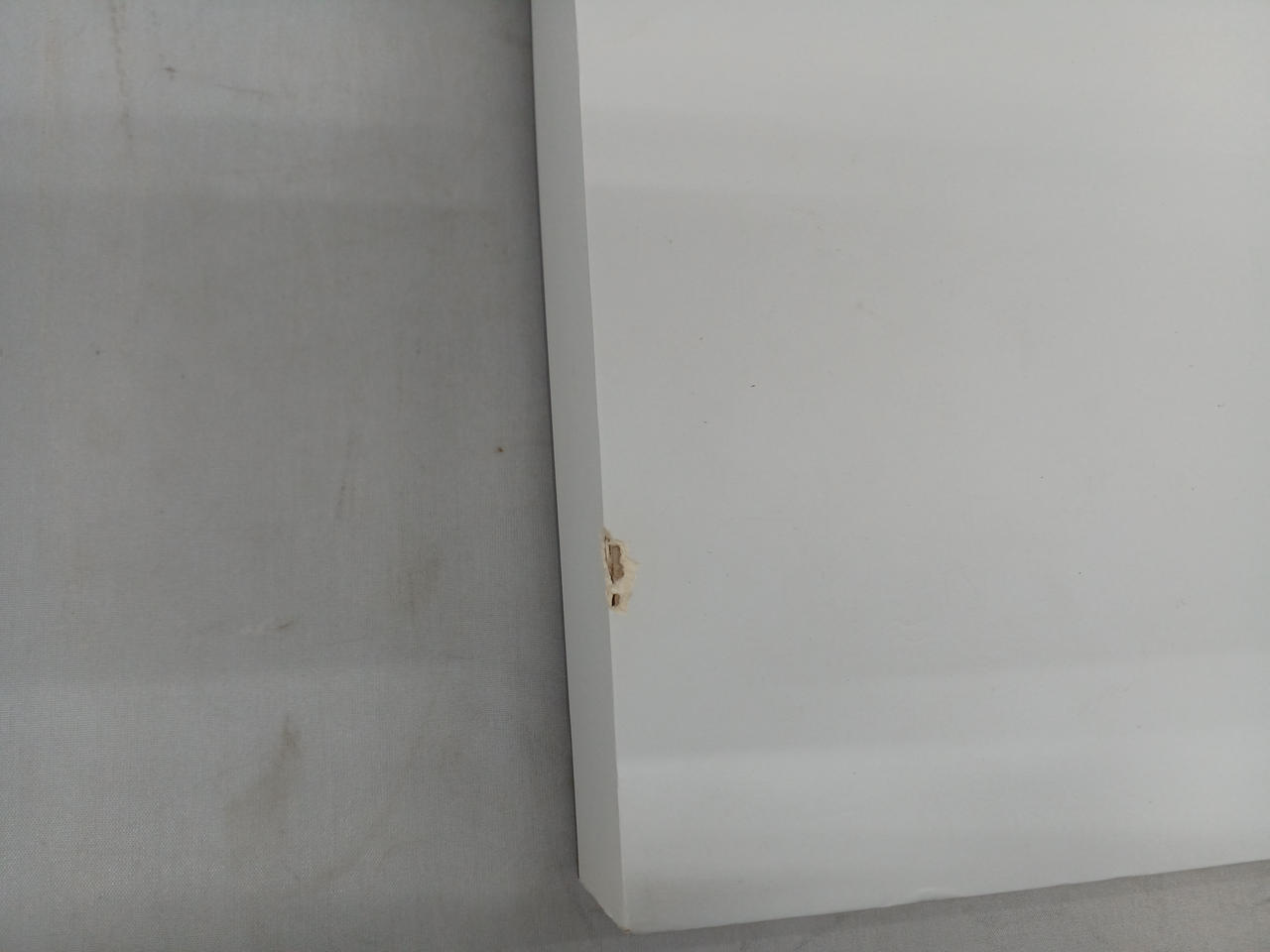 化粧箱打痕あり