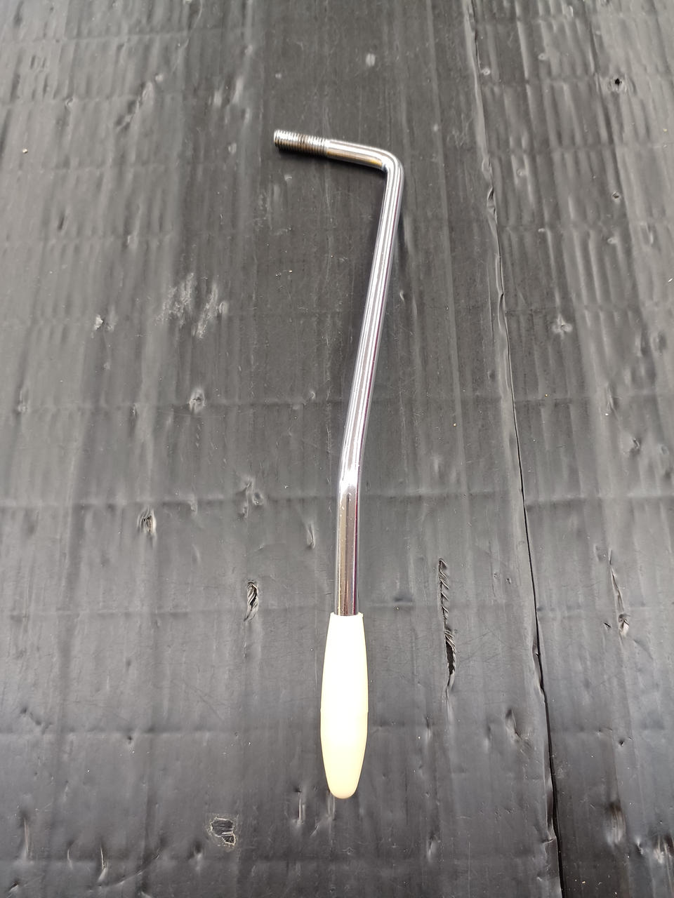 付属はアームのみです。