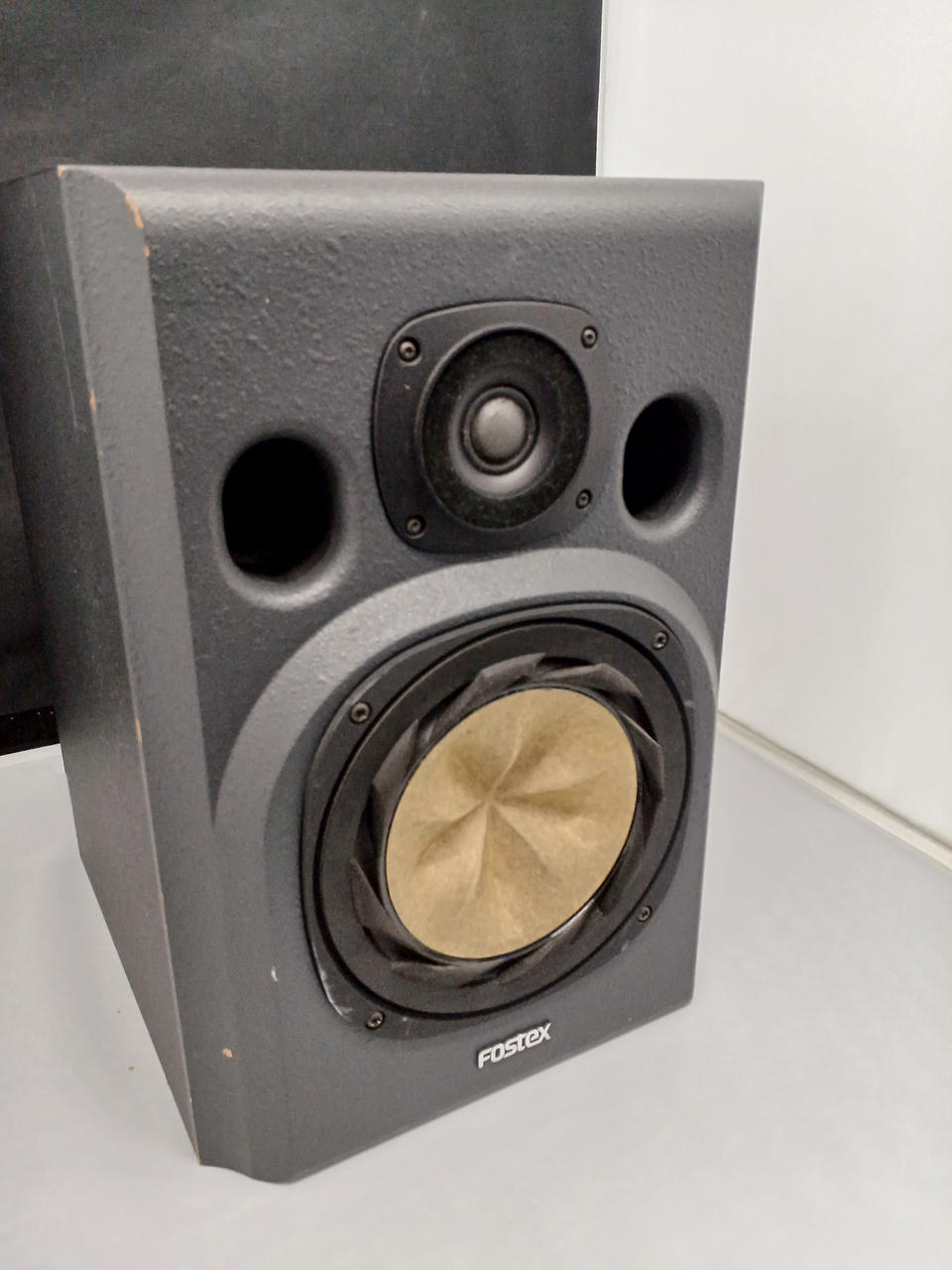 フォステックス ニアフィールドモニタースピーカー Amazon | FOSTEX パワード・ニアフィールド・スタジオ・モニター