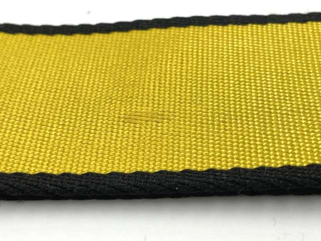 裏地の一部に毛羽立ち