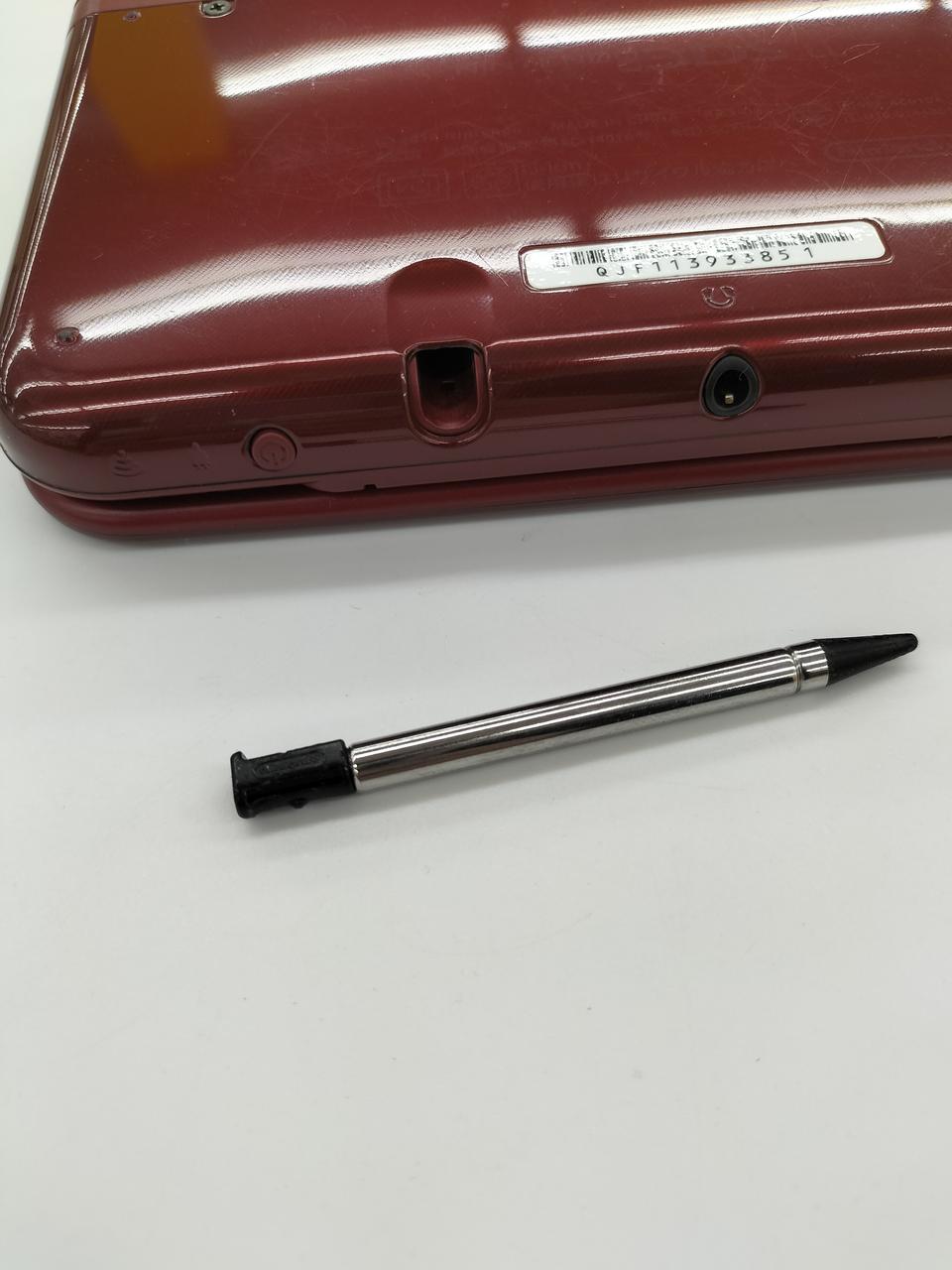 ※タッチペンは非純正、使用は可。