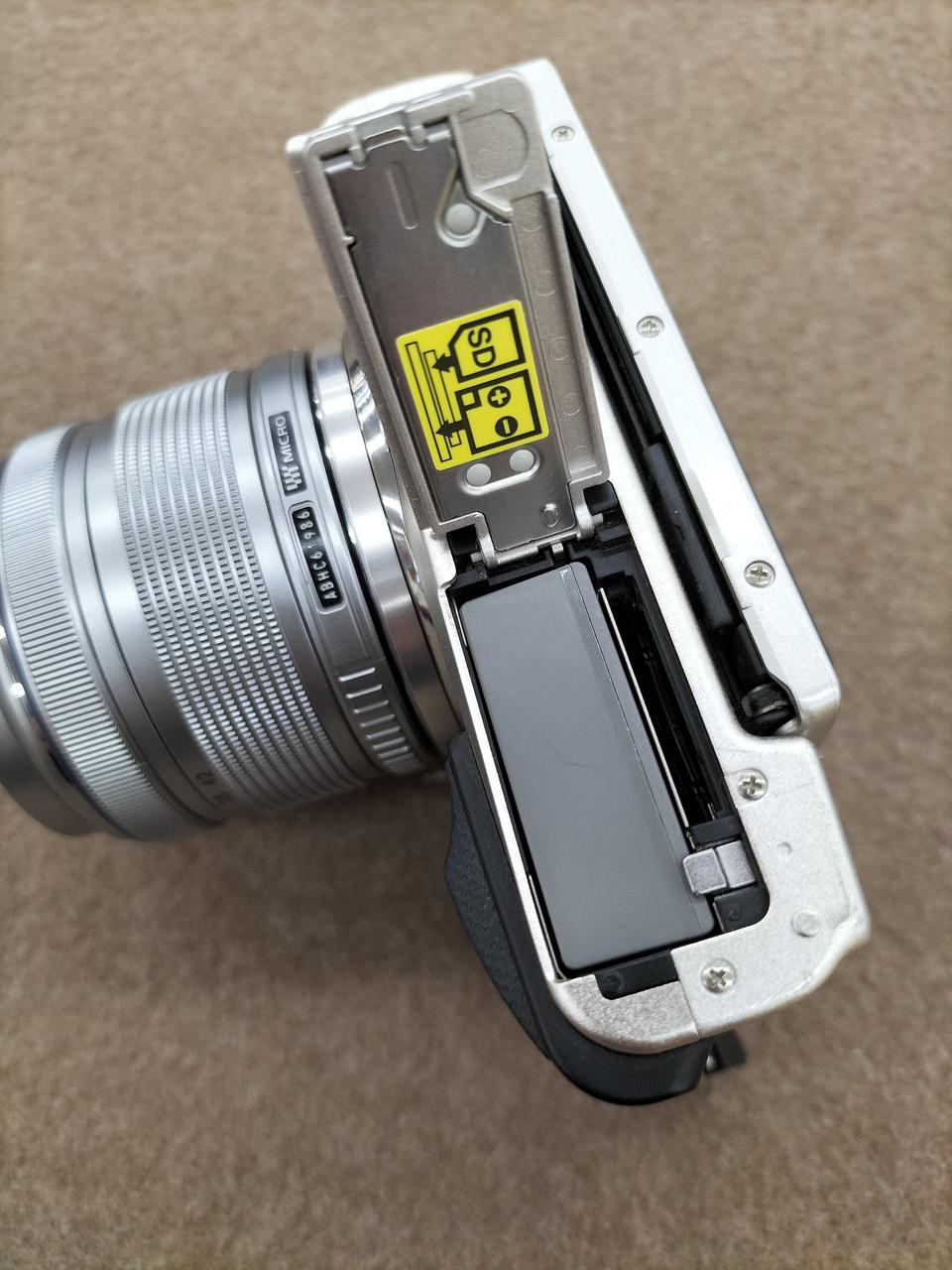 OLYMPUS|ミラーレス一眼|【ハードオフ公式通販】オフモール