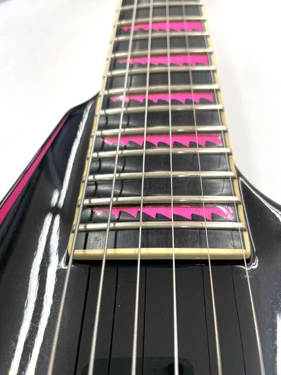 【最終値下げ！】Edwards Alexi V エレキギター EDWARDS(エドワーズ) E-ALEXI PINK SAWTOOTH : ミュージック