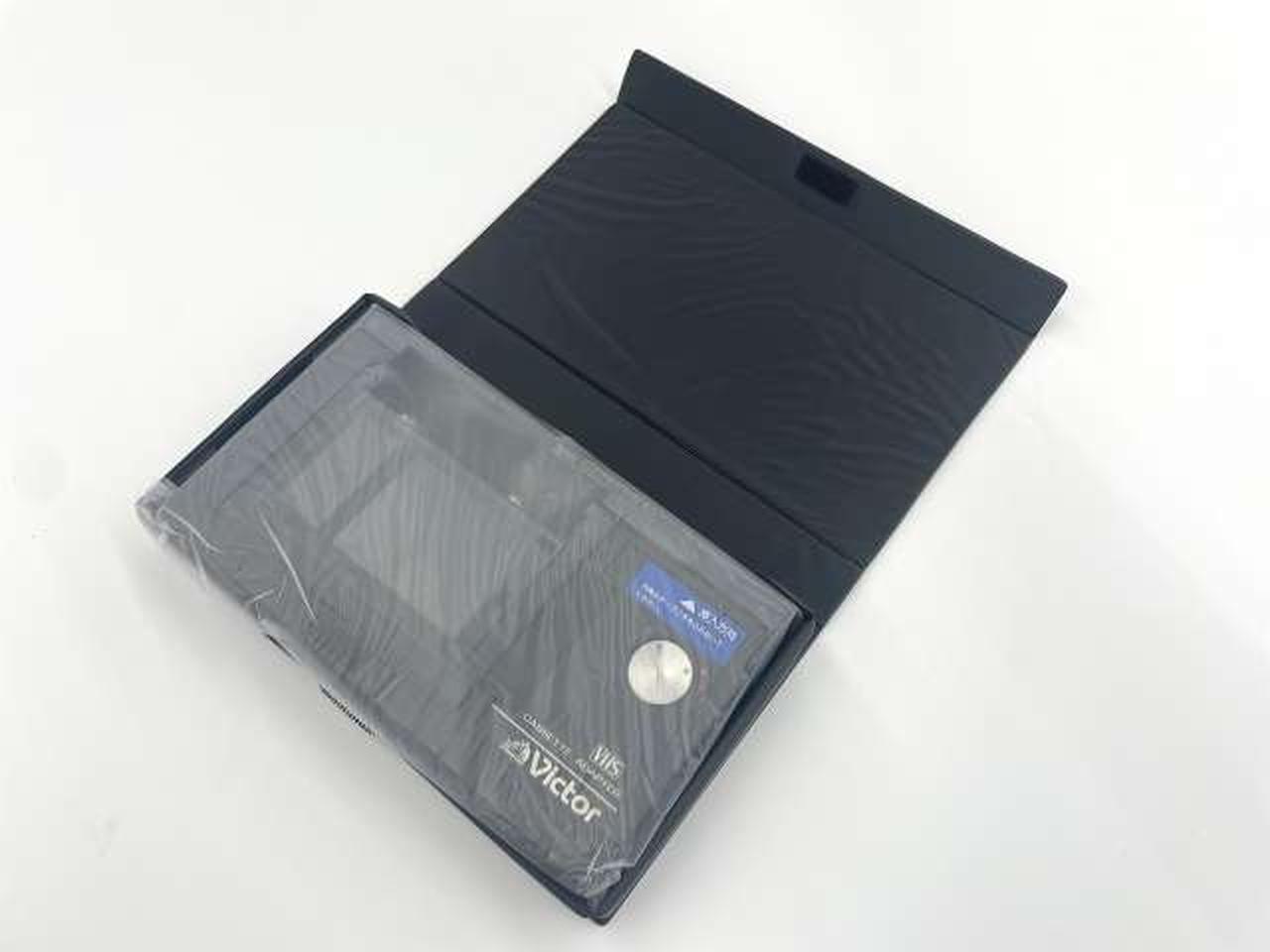 稀少！レトロ　Victor AD-7000 アダプター ビクター(VICTOR)|VHS-Cテープ変換VHSアダプター|【ハードオフ公式通販