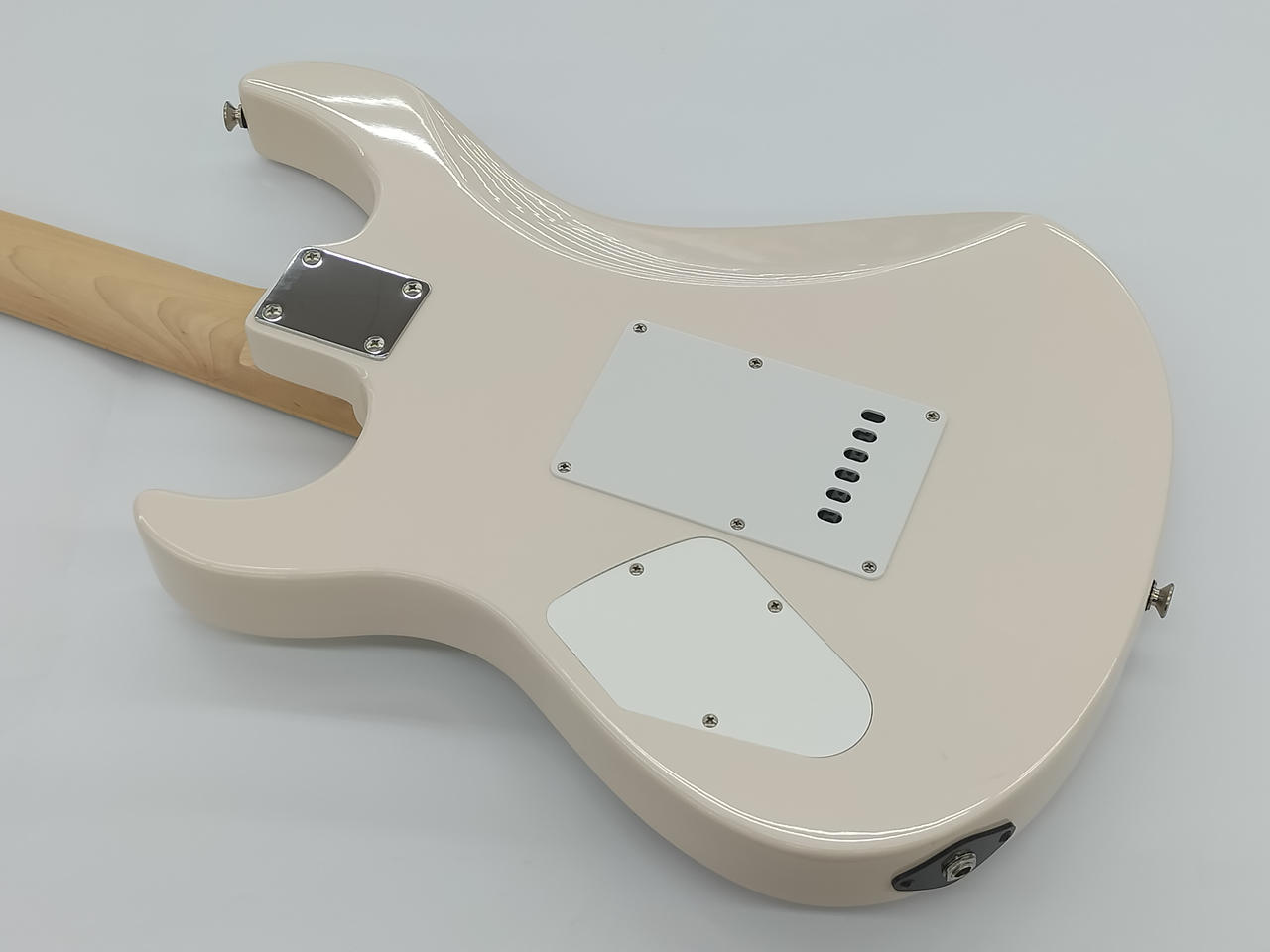 YAMAHA ストラト Yahoo!オークション -「(ストラト stratocaster)」(ヤマハ