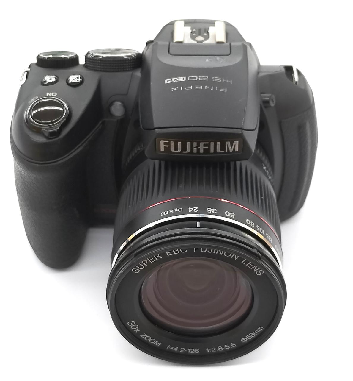 フジフイルム ファインピクス コンパクトデジタルカメラ 1101-S4820h オールドコンデジ】20年近く前のコンデジの実力は？スーパーCCD