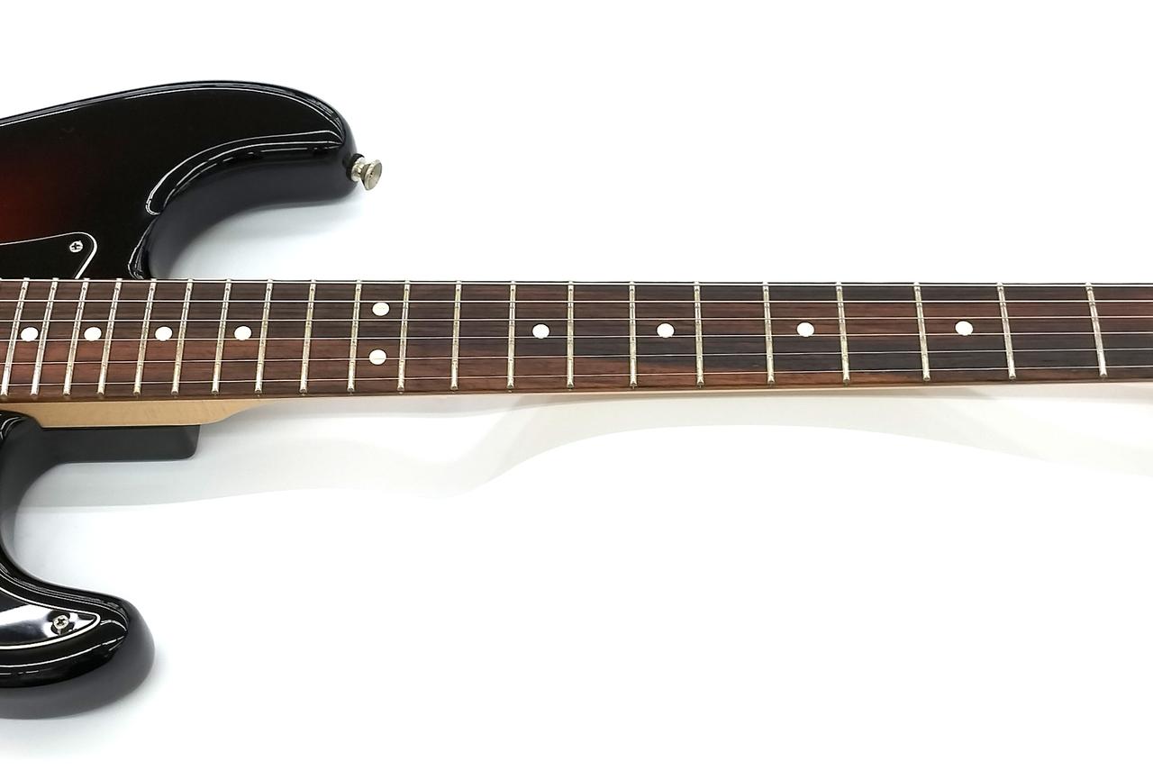 【美品】ブラック ストラトキャスタータイプ エレキギター Fender フェンダー Made in Japan Traditional 2025 Collection