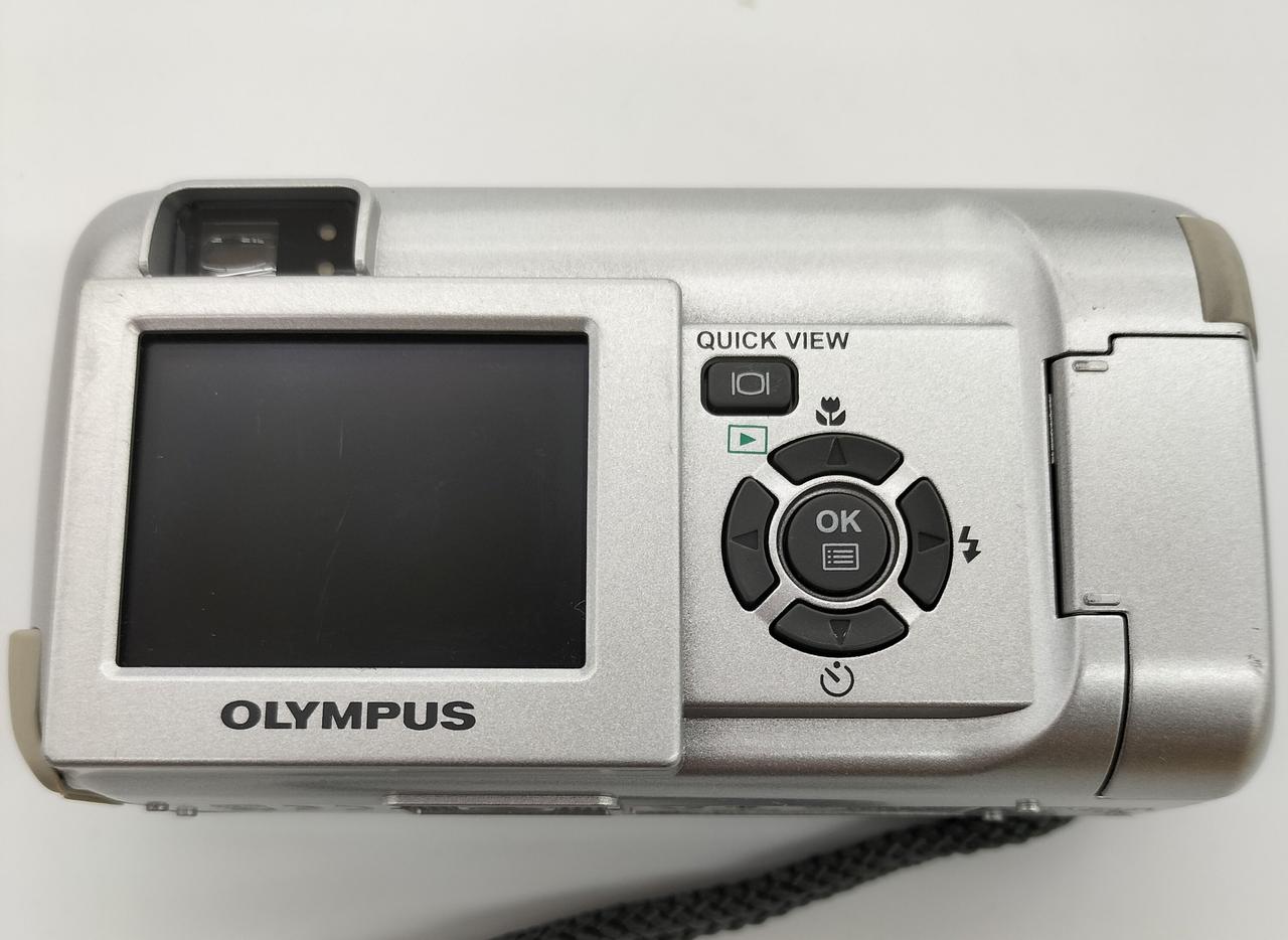 液晶表面視認に影響ない薄め浅キズあり