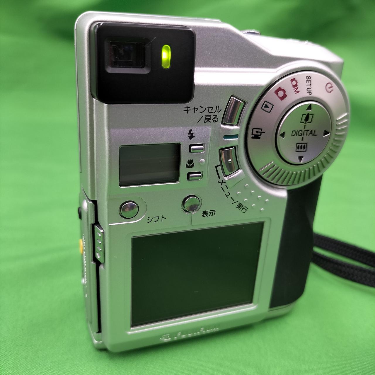 Fujifilm FinePix 2700 デジタルカメラ 富士フイルム FinePix 2700 価格比較 - 価格.com