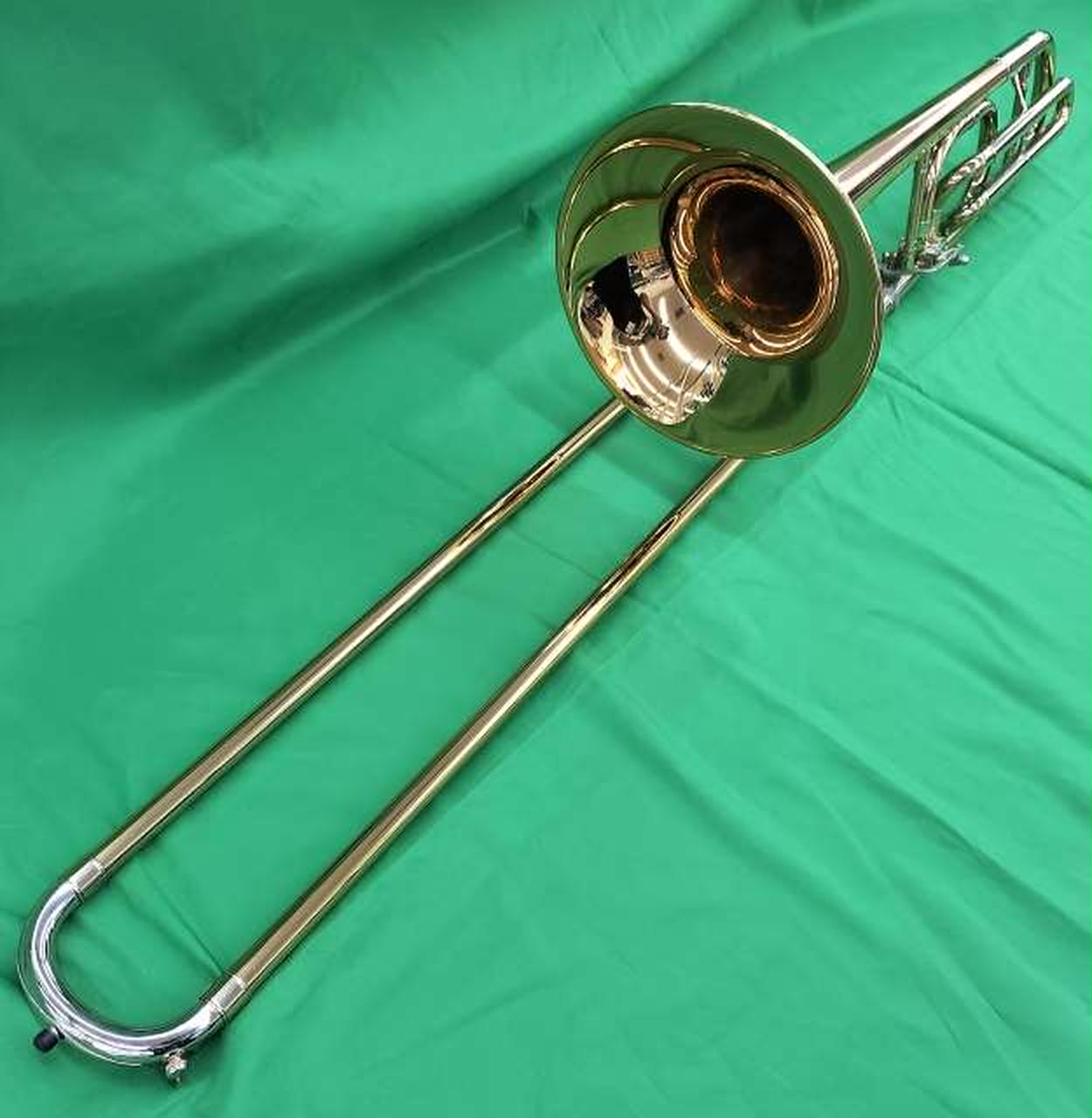 コーン(C.G.CONN)|コーン テナーバス 88HR 1989年製|HARDOFFオフモール