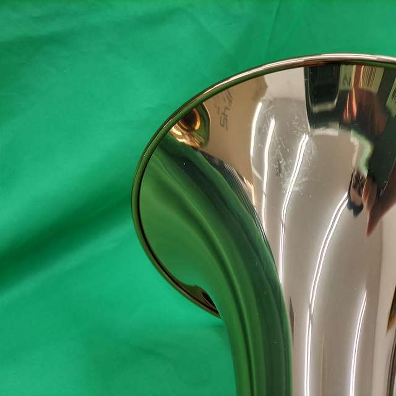 スライド内部を洗う金属棒がぶつかった傷と