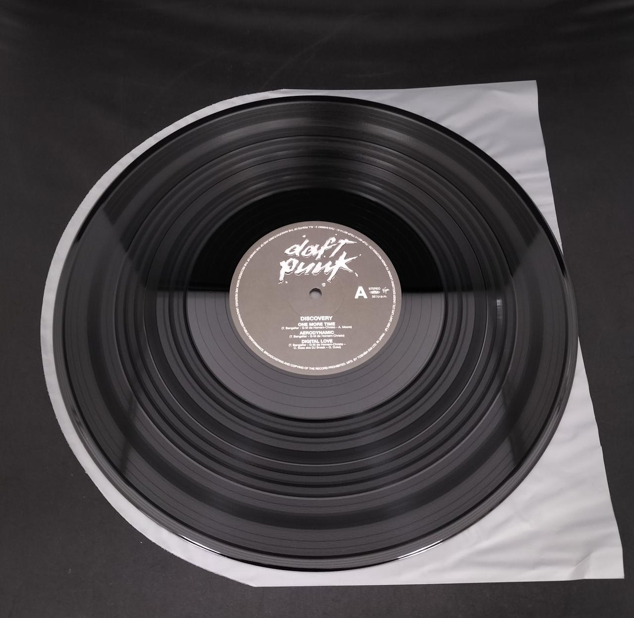 イーエムアイミュージックジャパン(EMI Music Japan)|DAFTPUNK