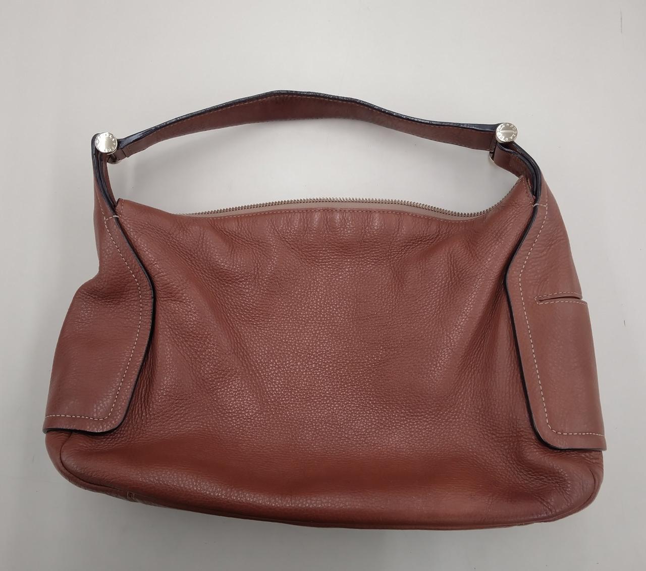 持ち手に使用感があります。