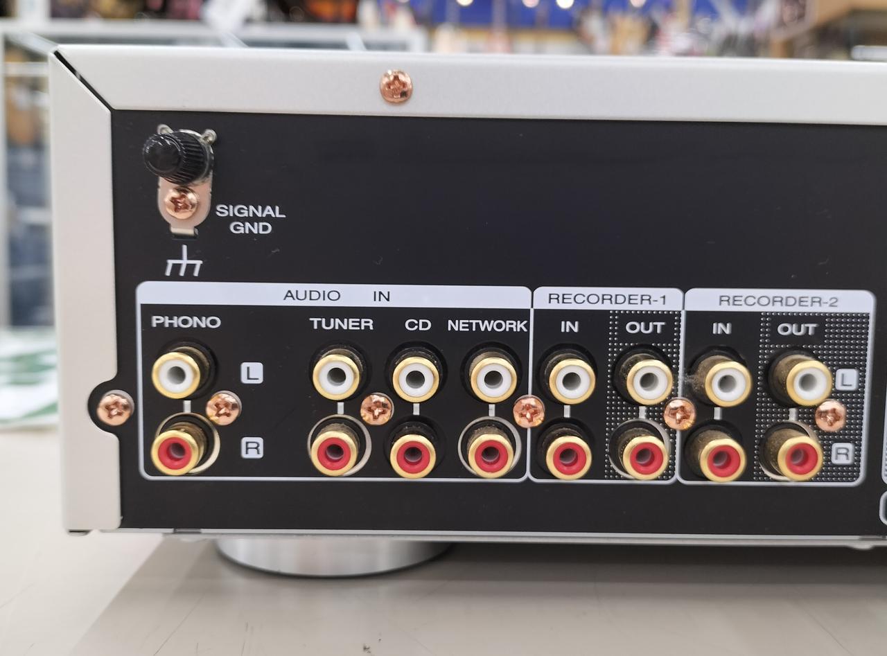 【苫小牧バナナ】Marantz/マランツ ステレオ プリメインアンプ PM5005 中古 美品 上位機種に迫る高い再現性を実現♪ 苫小牧バナナ】Marantz/マランツ ステレオ プリメインアンプ