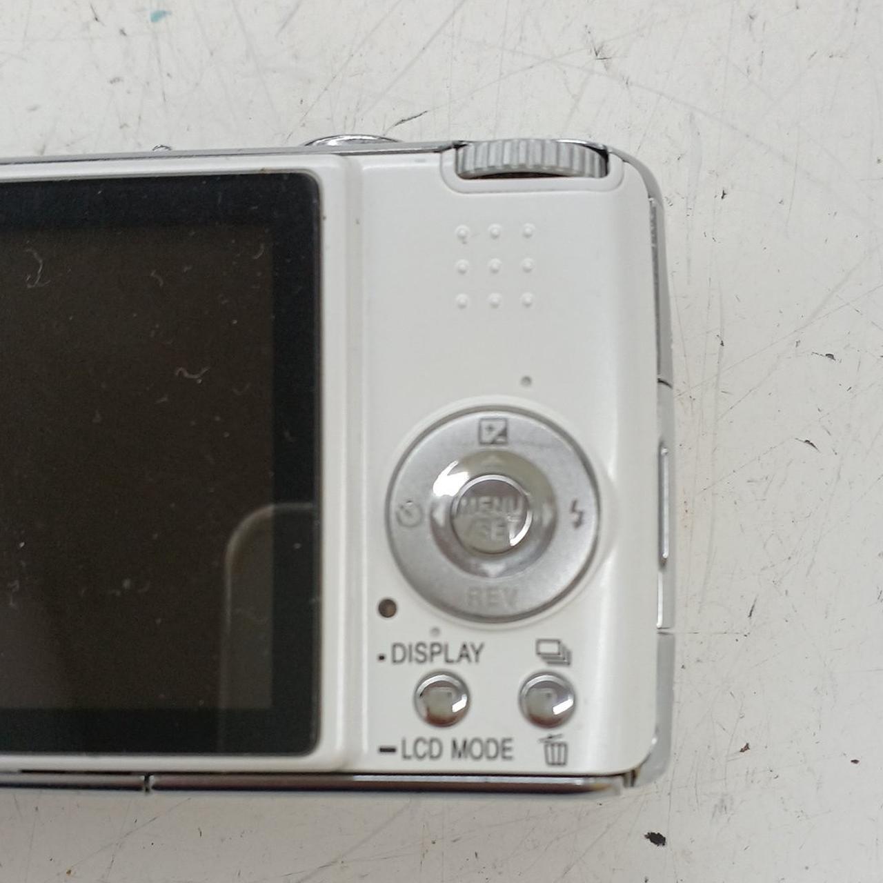 十字キー向かって左側反応が悪いです。