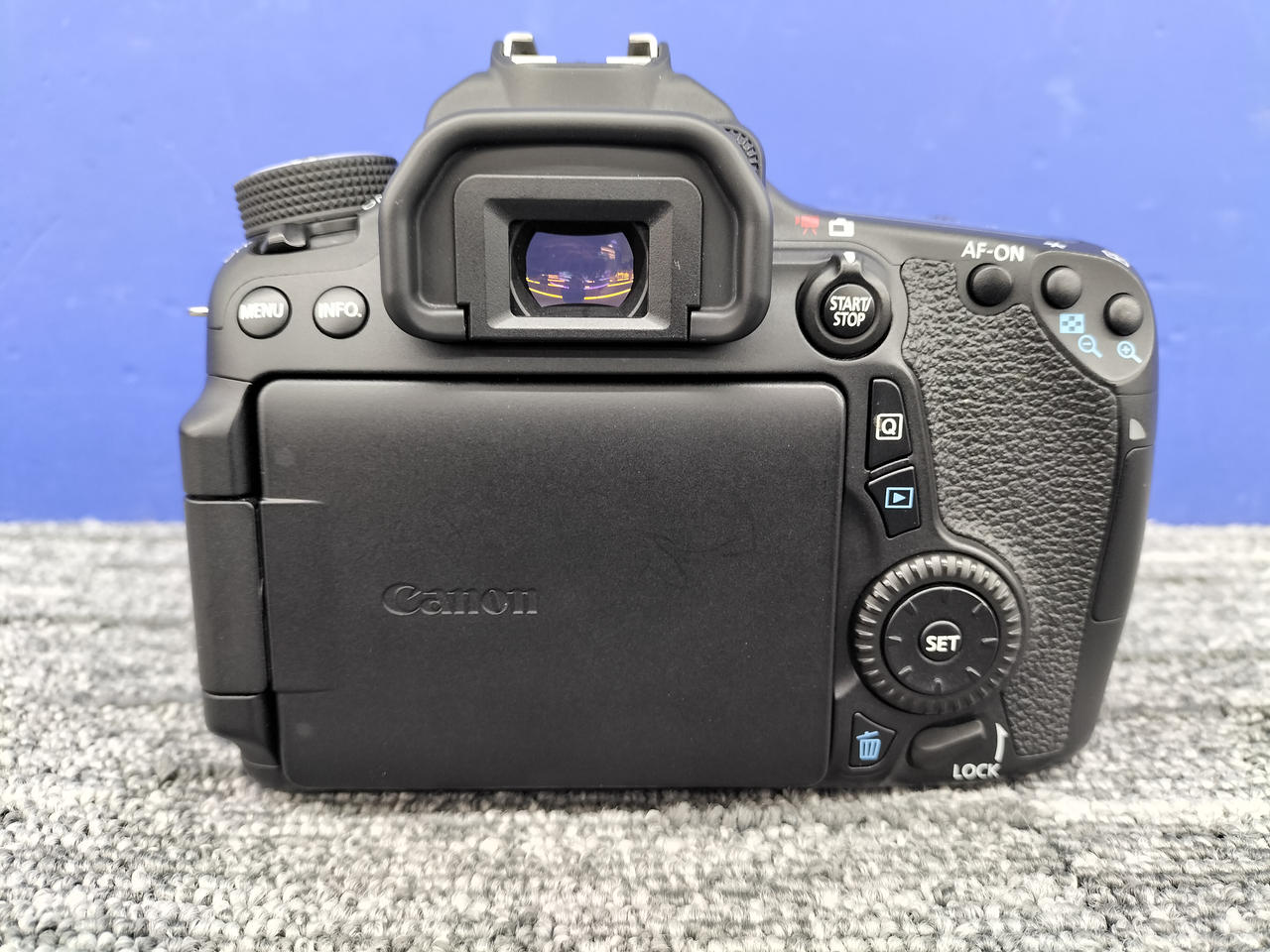 eos 70d ジャンク品　Err80 canon EOS 70D の電源が入らなくなった・・・ エラー80って