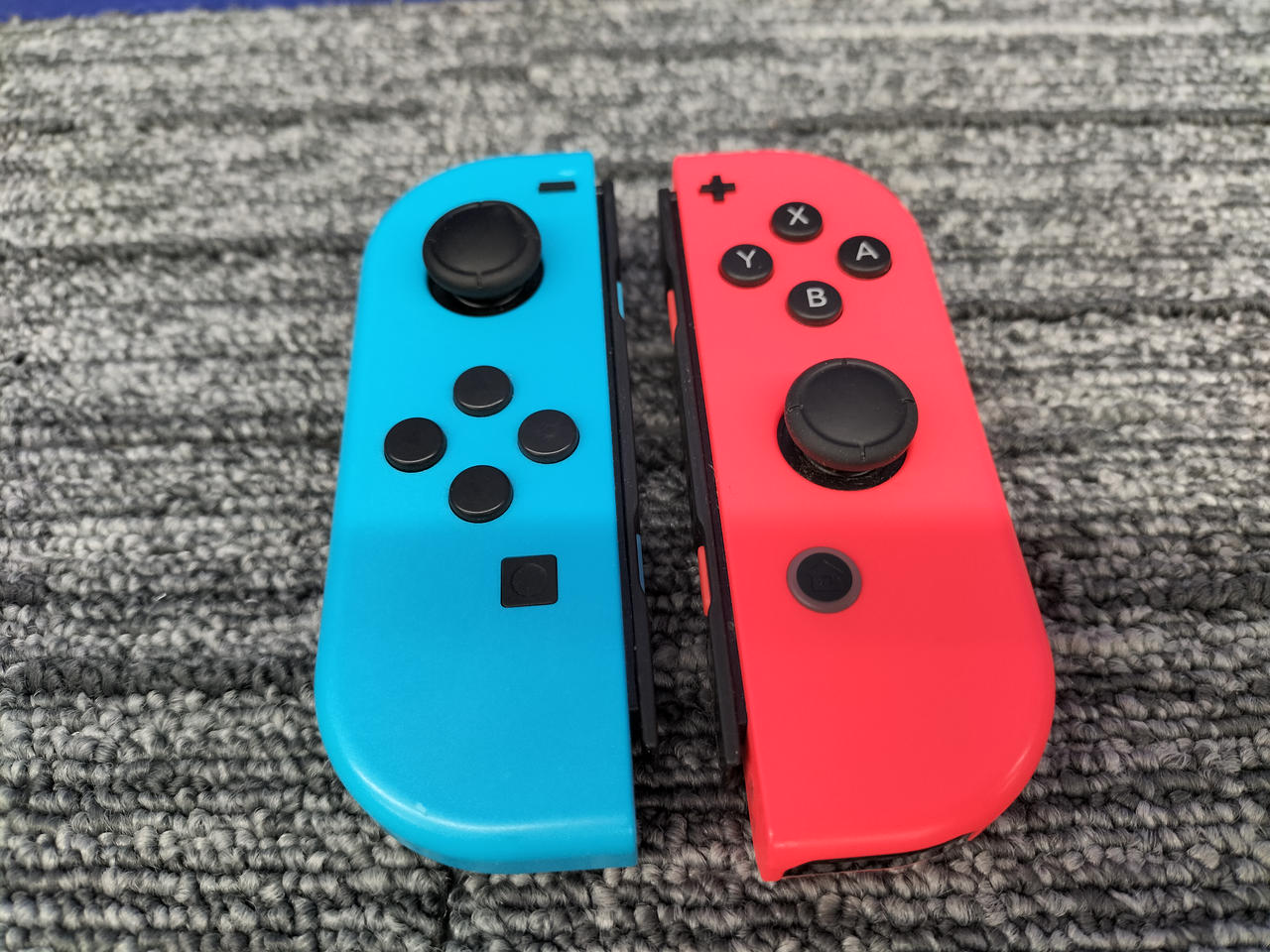 Switch 新品同様 Amazon.co.jp: ゲーム機本体 - Nintendo Switch: ゲーム