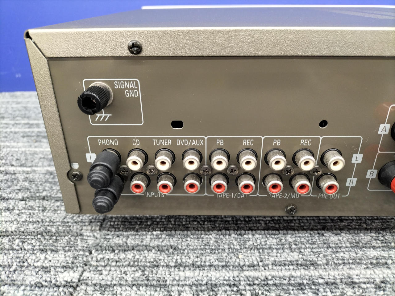 美品✩動作確認DENON アンプ　オーディオデッキ 本体　リモコン付属　デノン デノン、Auro-3D対応のAVアンプ「AVR-X6400H」「AVR-X4400H