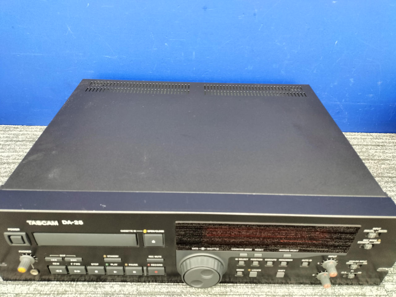 【ジャンク品】【部品取り】TASCAM DA-302 DATデッキ ジャンク品】【部品取り】TASCAM DA-302 DATデッキ ジャンク品】【部品