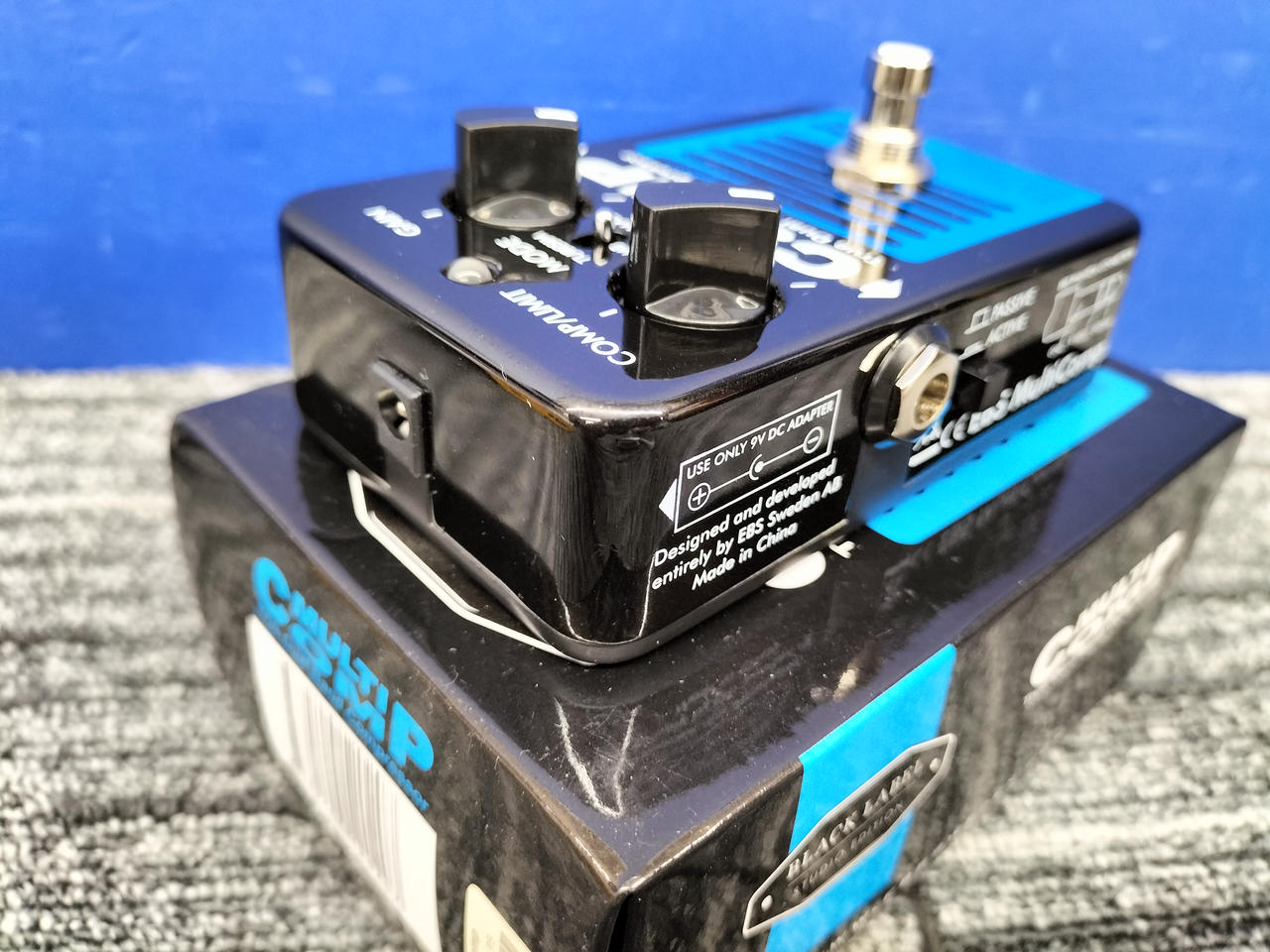 EBSマルチコンプ　18vアダプター Amazon.co.jp: EBS MULTICOMP BLUE LABEL ベース用