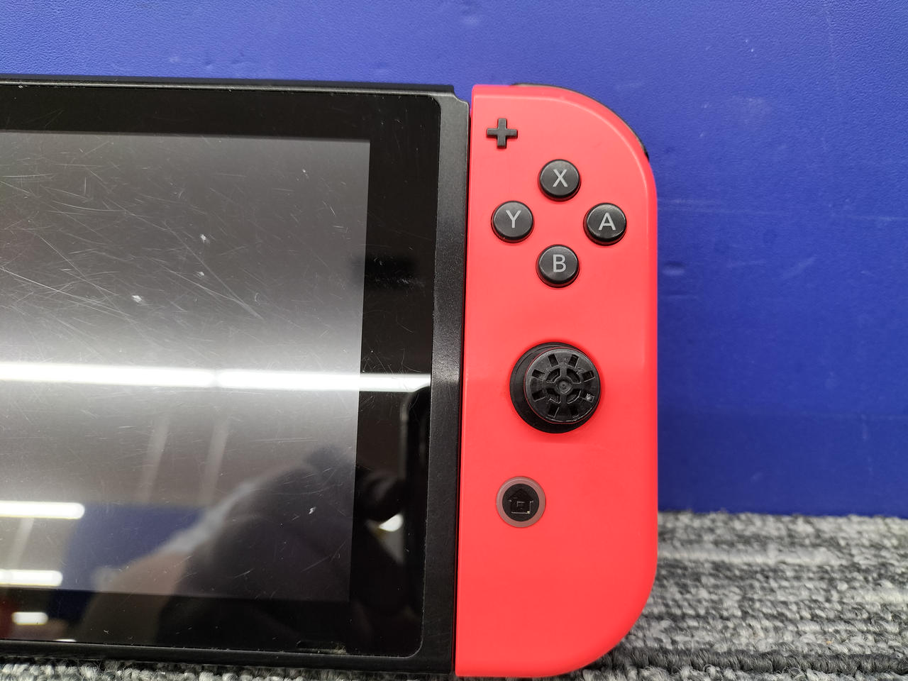 【中古ゲーム機】初期型スイッチ後期モデル【ジョイコンジャンク気味】 中古ゲーム機】初期型スイッチ後期モデル【ジョイコンジャンク