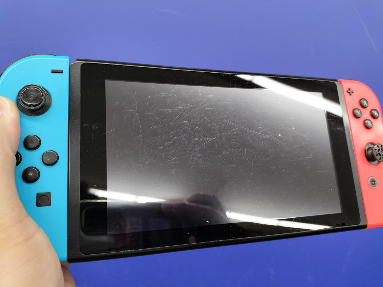【中古ゲーム機】初期型スイッチ後期モデル【ジョイコンジャンク気味】 中古ゲーム機】初期型スイッチ後期モデル【ジョイコンジャンク