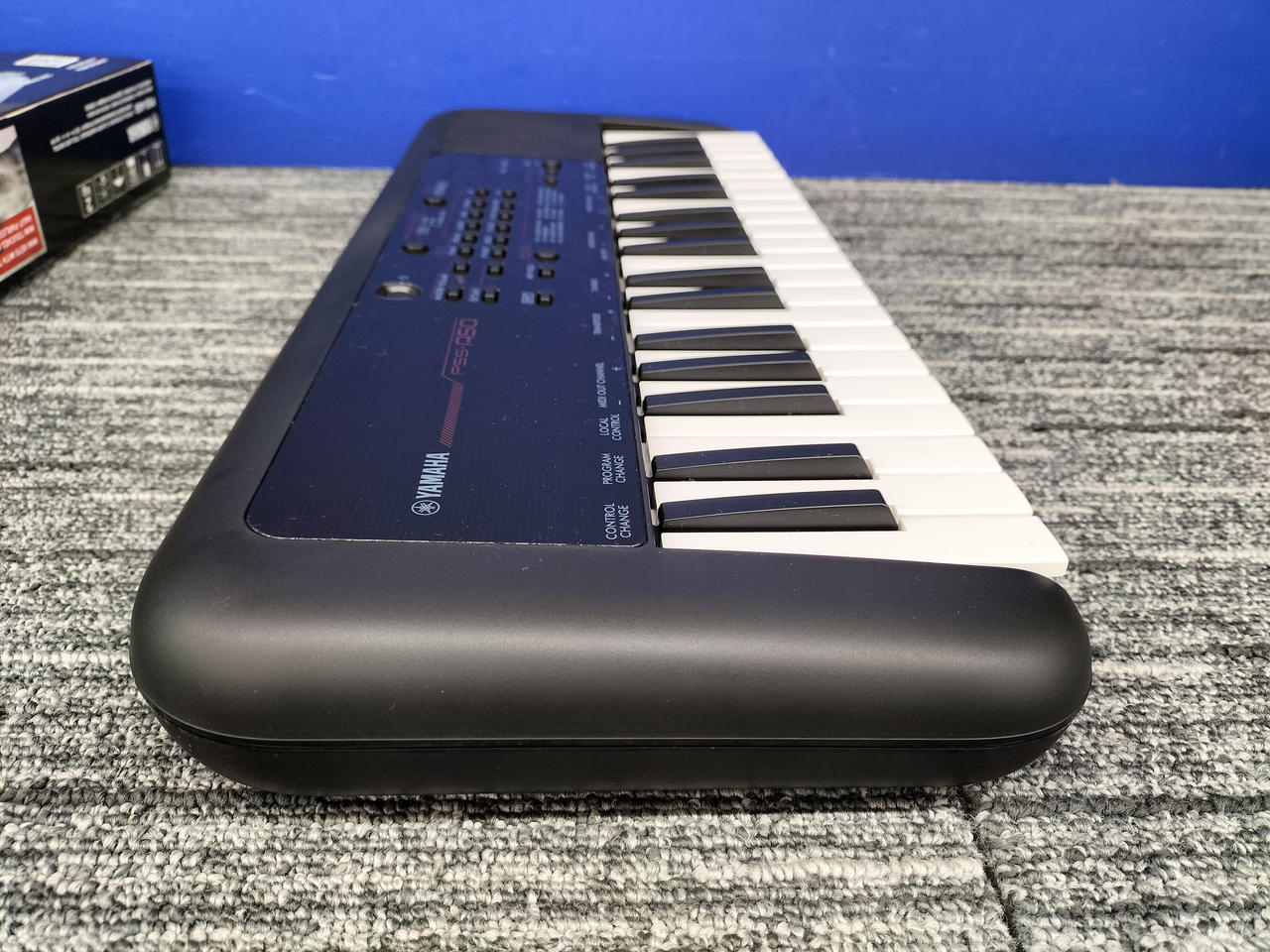 大幅値下げ！YAMAHA 電子キーボード YAMAHA ヤマハ YAMAHA 電子キーボード ホワイト ［76鍵盤］ NP