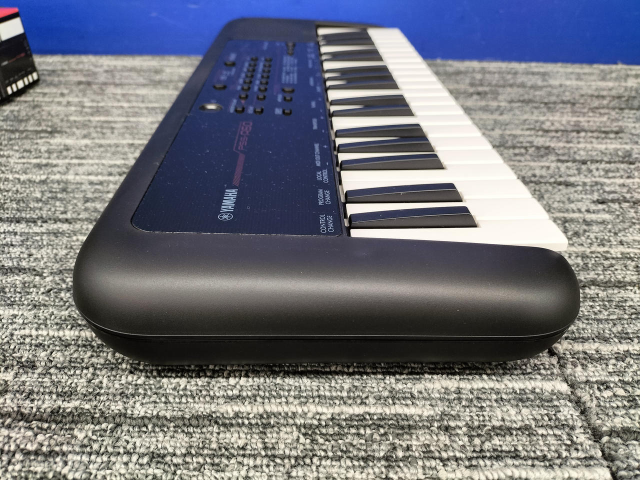 大幅値下げ！YAMAHA 電子キーボード keyboardstand001_1.jpg