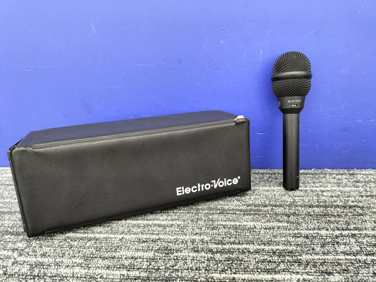 Electro-Voice RAVEN ダイナミックマイク 【未使用】 Raven ダイナミックマイク Electro-Voiceの通販 by トリのトリコ
