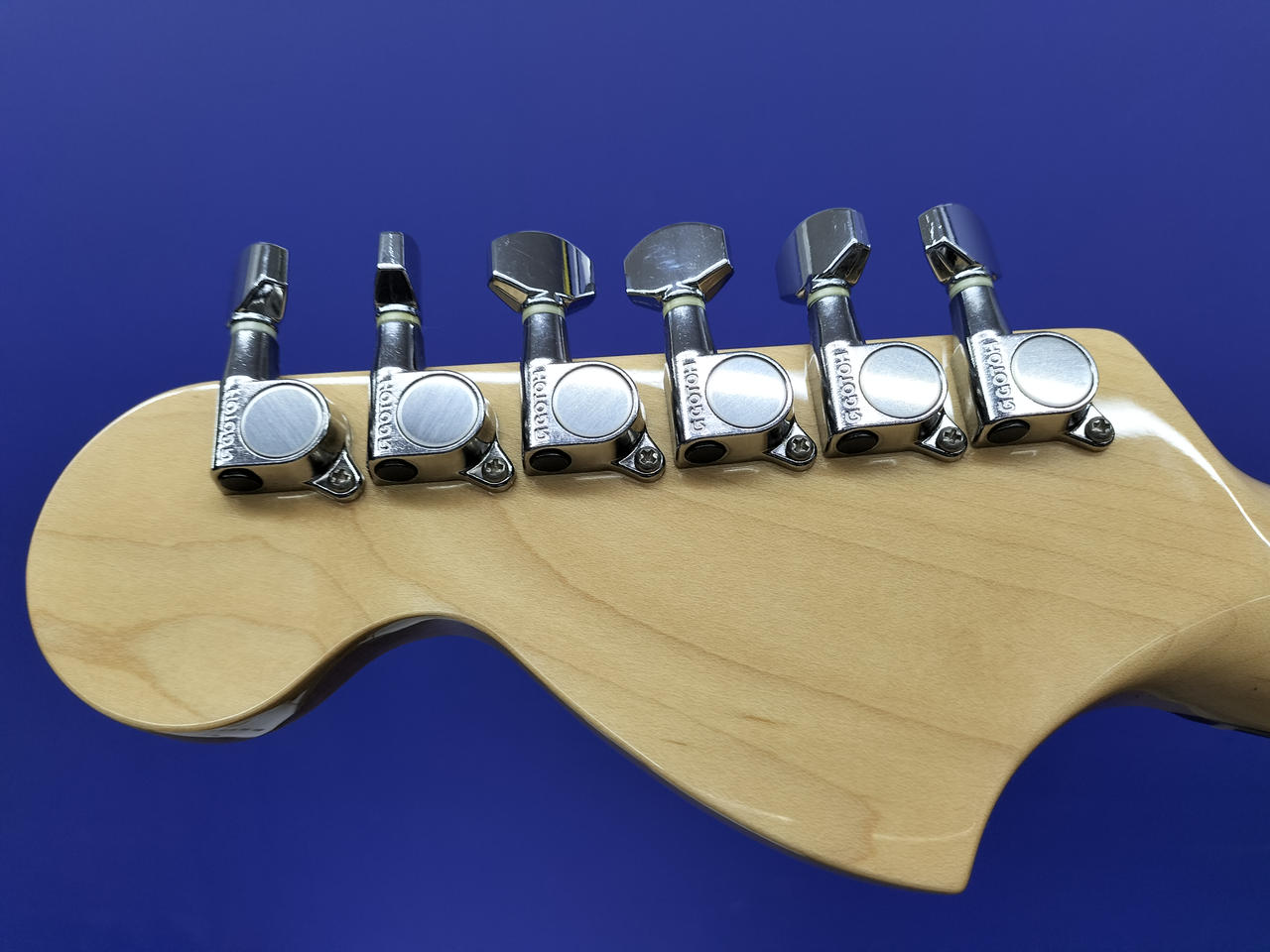 フェンダージャパン(FENDER JAPAN)|【2014年製・ST72モデル・キズ小